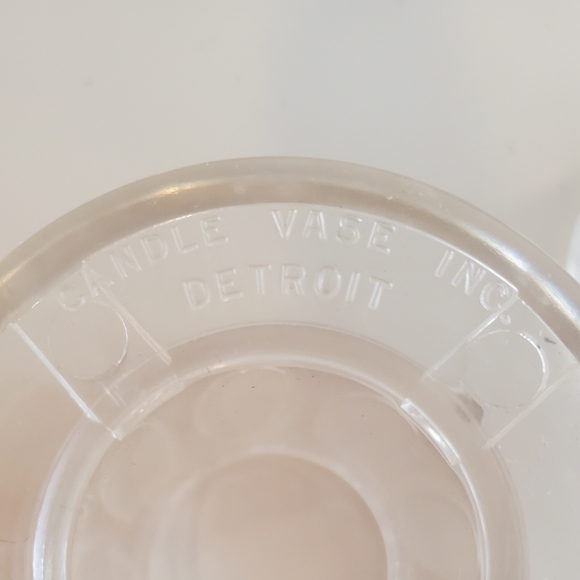 Vintage 1950s Lucite Candle Vases in box - Picture 7 of 7